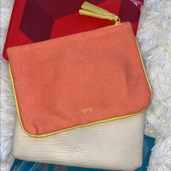 4 Ipsy bags - Picture 9 of 11